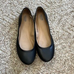 Mossimo Supply Co. 10W flats